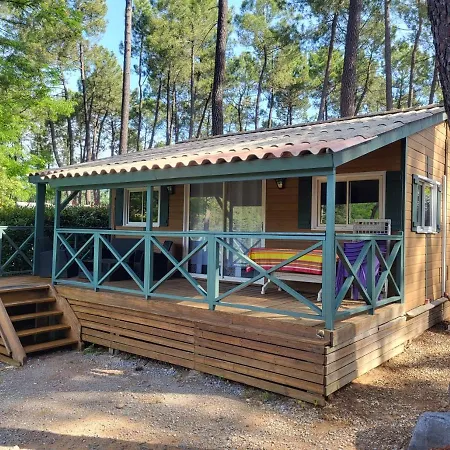 Village De Campsite Joyeuse