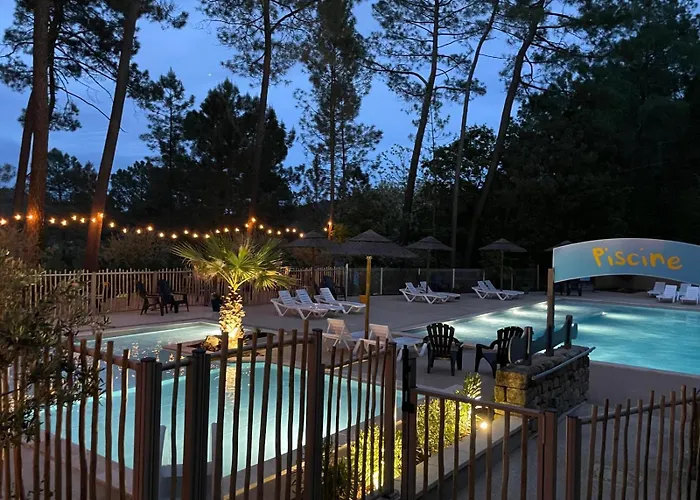 Village De 4*