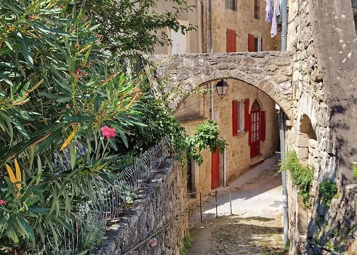 Village De 4*