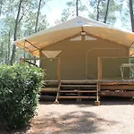 Village De Camping